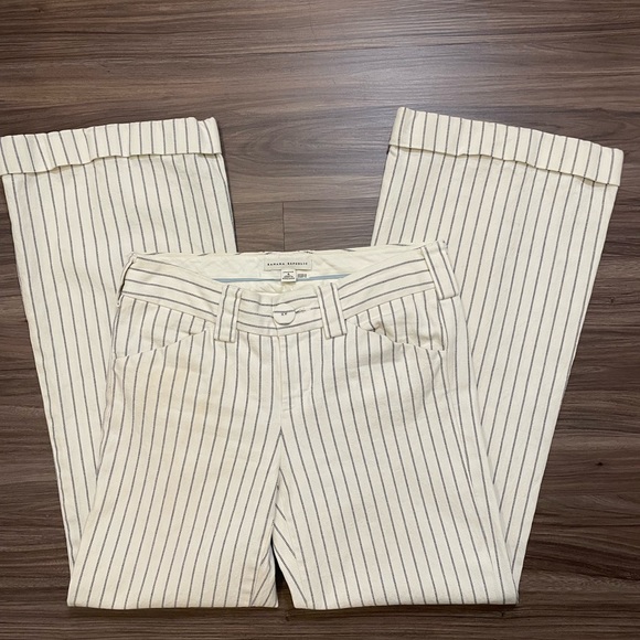 Banana Republic White & Navy Striped Cuffed Trousers/Dress Pants - Picture 7 of 8